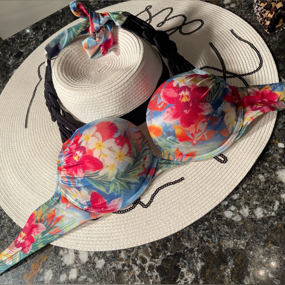 My Only 34b Bombshell Macrame With Various Bottoms - image 7